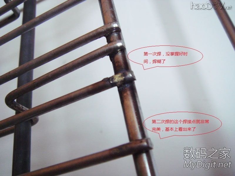 家里电烤炉钢条脱焊了,D一个低成本点焊机修理,随便焊一个小手钻圆壳。 家里电烤炉钢条脱焊了,D一个低成本点焊机修理,随便焊一个小手