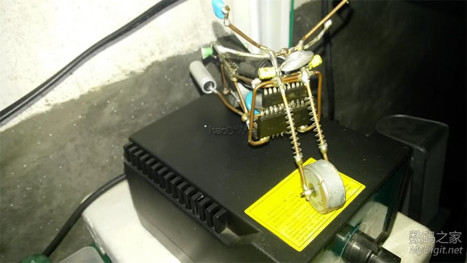 请输入描述 !!!!!!我的漂亮工作台!!!!!!!