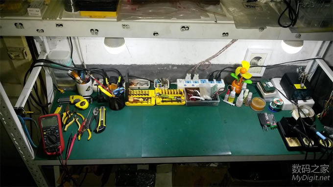 请输入描述 !!!!!!我的漂亮工作台!!!!!!!