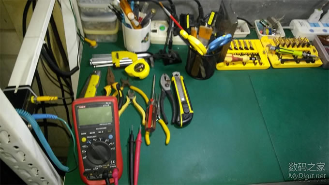 请输入描述 !!!!!!我的漂亮工作台!!!!!!!