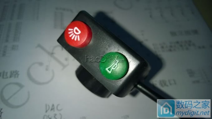 电动车改造双光透镜大灯,近光照路,不刺眼,远光照道德