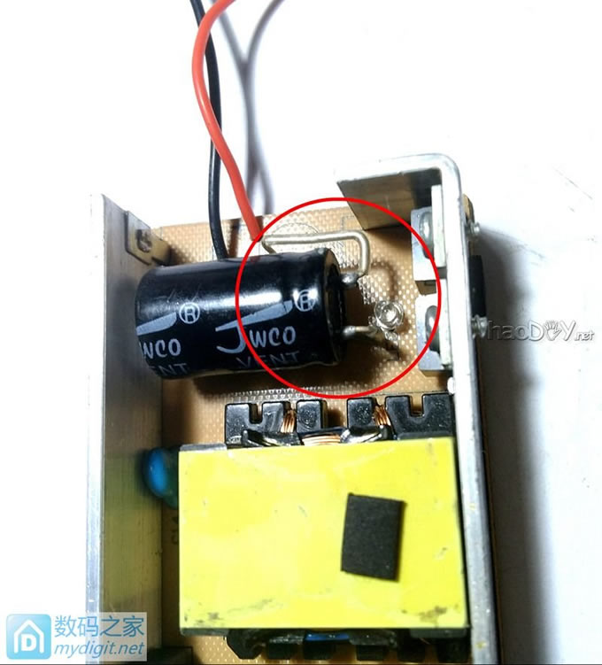 没啥创意,给同事DIY个白菜白光