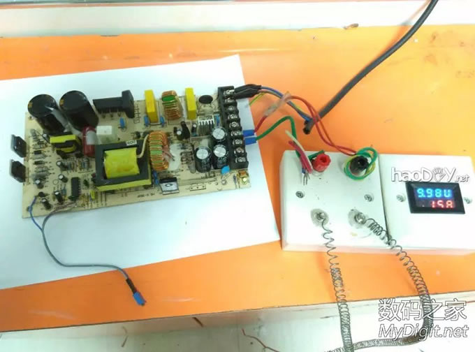 只需要增加一个电位器,改成0.8--30V可调 30元24V14.6A电源,只需一个电位器改0.8V--30V可调--已经更新
