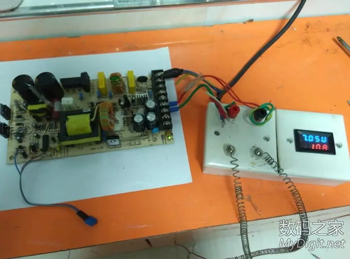 只需要增加一个电位器,改成0.8--30V可调 30元24V14.6A电源,只需一个电位器改0.8V--30V可调--已经更新