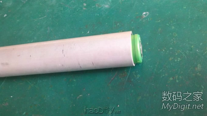 捡个拖把棍子(铝滴)D个小手电,楼层较多,早起锻炼身体哈。 捡个拖把棍子(铝滴)D个小手电,楼层较多,早起锻炼身体哈。