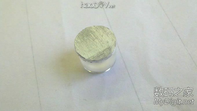 捡个拖把棍子(铝滴)D个小手电,楼层较多,早起锻炼身体哈。