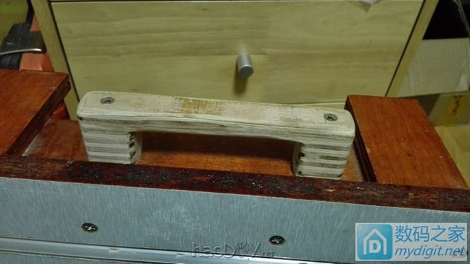 做一个简单实用的小台锯