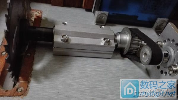 做一个简单实用的小台锯 做一个简单实用的小台锯