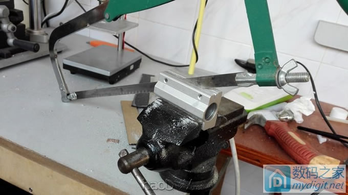 做一个简单实用的小台锯 做一个简单实用的小台锯