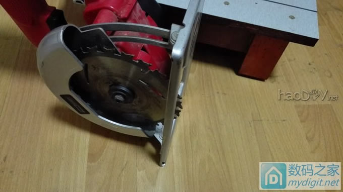 做一个简单实用的小台锯