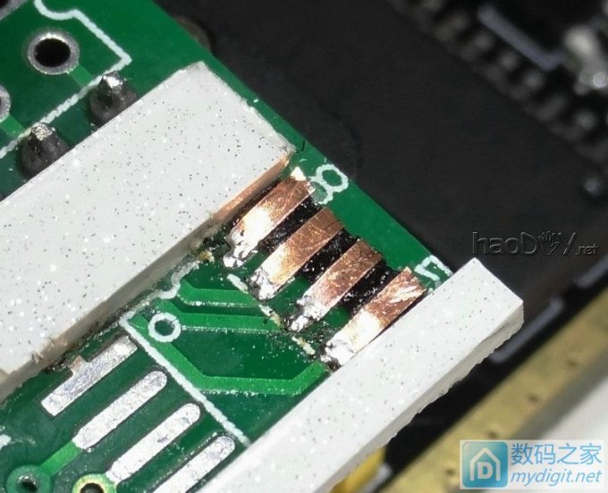 『MM DIY』给土豪金编程器安了个SOP8免焊座 『MM DIY』给土豪金编程器安了个SOP8免焊座