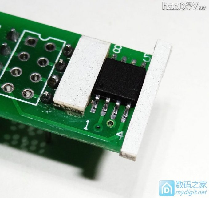 『MM DIY』给土豪金编程器安了个SOP8免焊座 『MM DIY』给土豪金编程器安了个SOP8免焊座