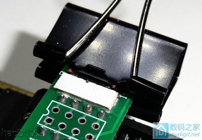 『MM DIY』给土豪金编程器安了个SOP8免焊座 『MM DIY』给土豪金编程器安了个SOP8免焊座