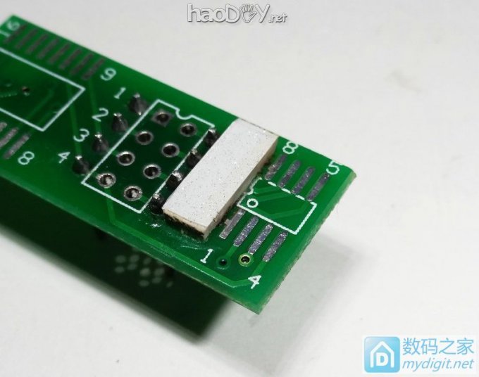 『MM DIY』给土豪金编程器安了个SOP8免焊座 『MM DIY』给土豪金编程器安了个SOP8免焊座