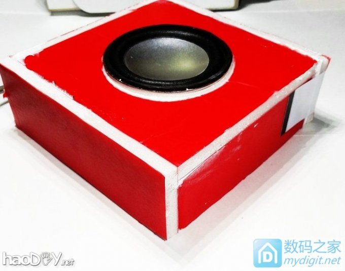 『ROSE DIY』 给小喇叭粘个壳。 『ROSE DIY』 给小喇叭粘个壳。