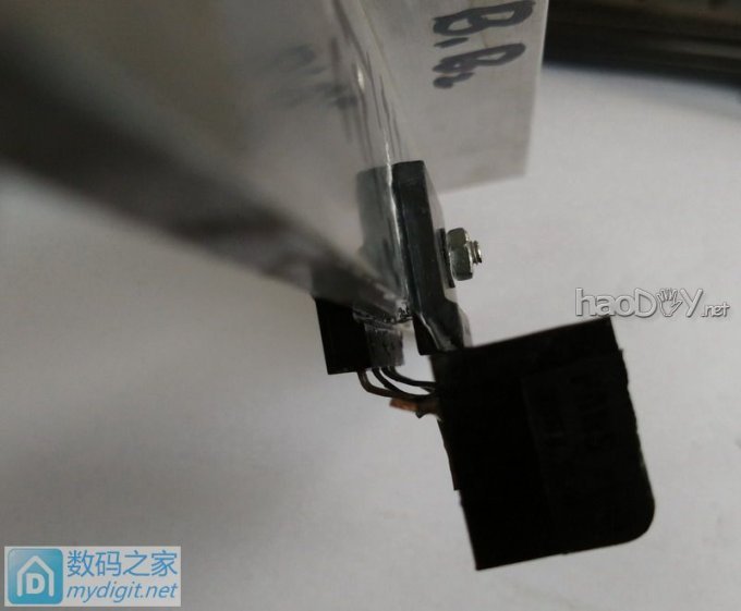 太阳能发电准备并一组电池,因此就有了这个想法 太阳能发电准备并一组电池,因此就有了这个想法