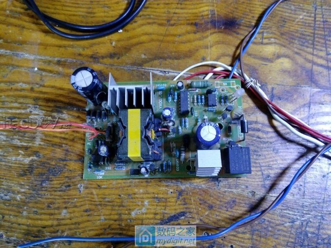 闲着没事做了个电动车数控充电器,坛友们看有没有批量生产的必要