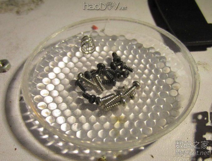 偷梁换柱,修改微软蓝光3500无线鼠标接收器配对