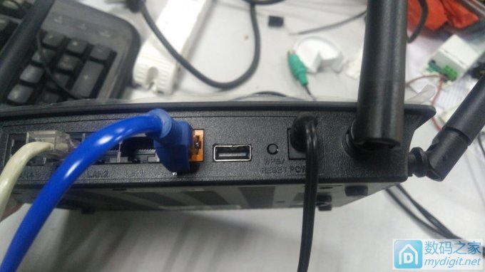 Re:斐迅K1 PSG1208加装USB,然后各种刷,海蜘蛛,小博WIFI,艾泰,艾快,DD-WRT,华硕,潘 .. 斐迅K1 PSG1208加装USB,然后各种刷,海蜘蛛,小博WIFI,艾泰,艾快,D