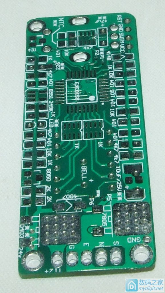 智能化的外观和功能都漂亮的阿义牌STM8 白光T12焊台制作。 智能化的外观和功能都漂亮的阿义牌STM8 白光T12焊台制作。