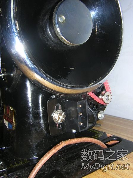 不到四十元老缝纫机改成电动缝纫机 不到四十元老缝纫机改成电动缝纫机