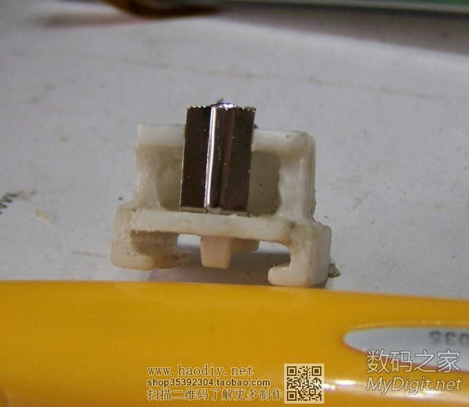 『MM DIY』单反补光灯。图多,墨迹,杀猫。 『MM DIY』单反补光灯。图多,墨迹,杀猫。