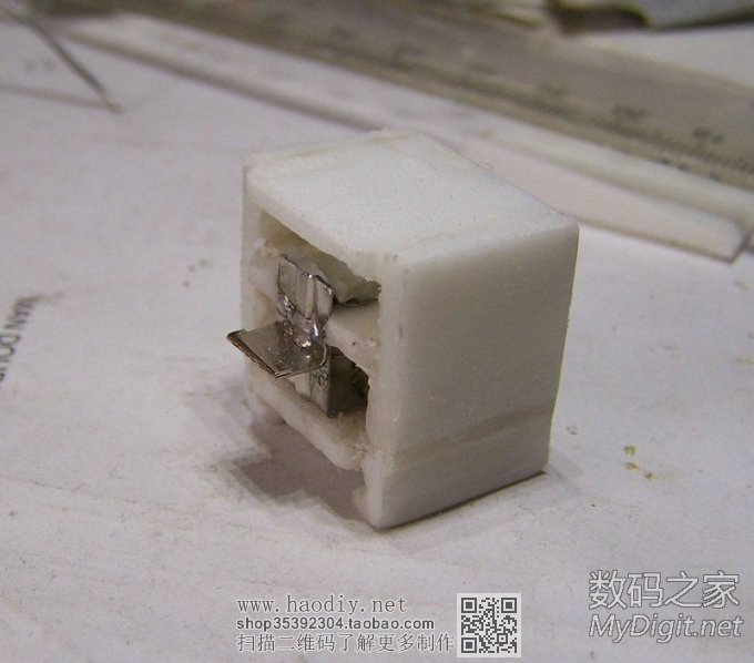 『MM DIY』单反补光灯。图多,墨迹,杀猫。 『MM DIY』单反补光灯。图多,墨迹,杀猫。