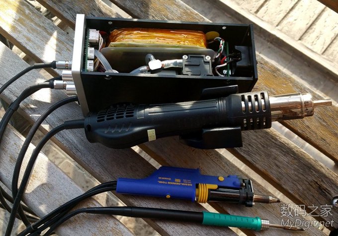 迷你和功能折腾到极致 JBC150W焊台+白光T12&T22焊台+白光吸锡器+热风枪 迷你和功能折腾到极致 JBC150W焊台+白光T12&T22焊台+白光吸锡器+