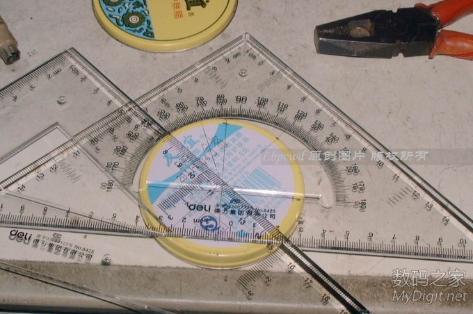 出动了量角器、三角板来分三等分 难道废硬盘只能改成“电磨”吗?请看我的原创DIY(84P揭晓答案/