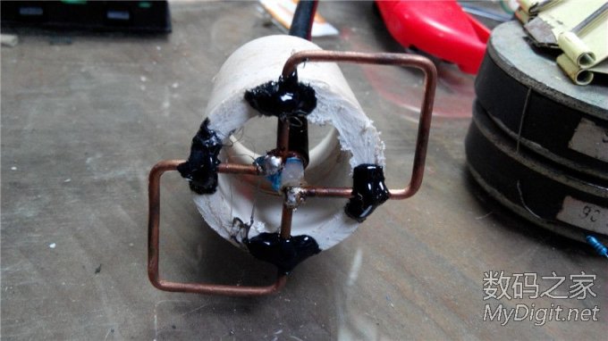 DIY一副卫星锅WIFI天线 DIY一副卫星锅WIFI天线