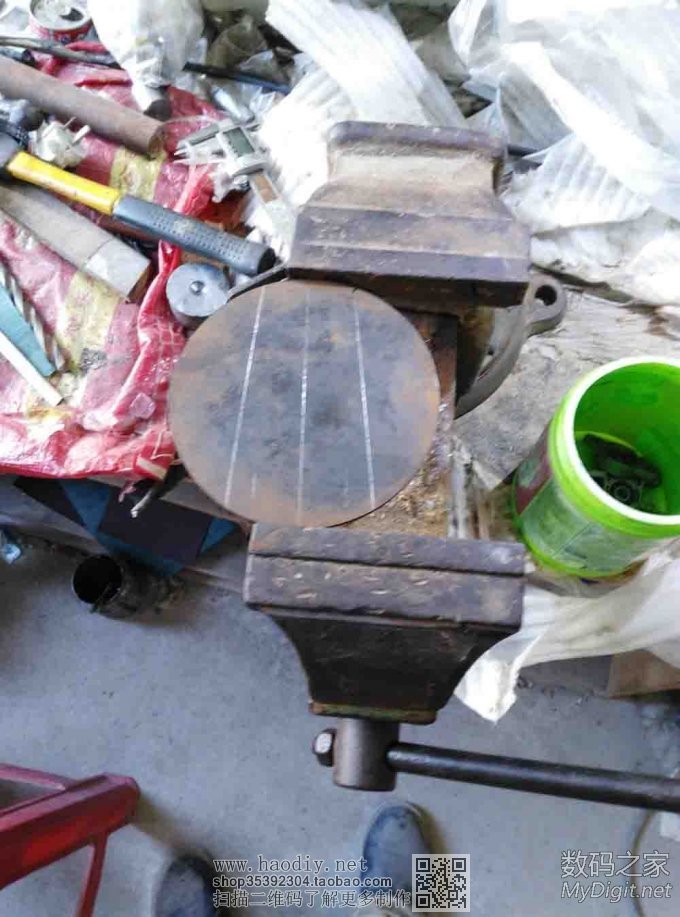 突然好想D个PCB小台钻,于是就D了。。。。