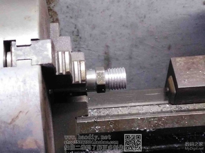 突然好想D个PCB小台钻,于是就D了。。。。