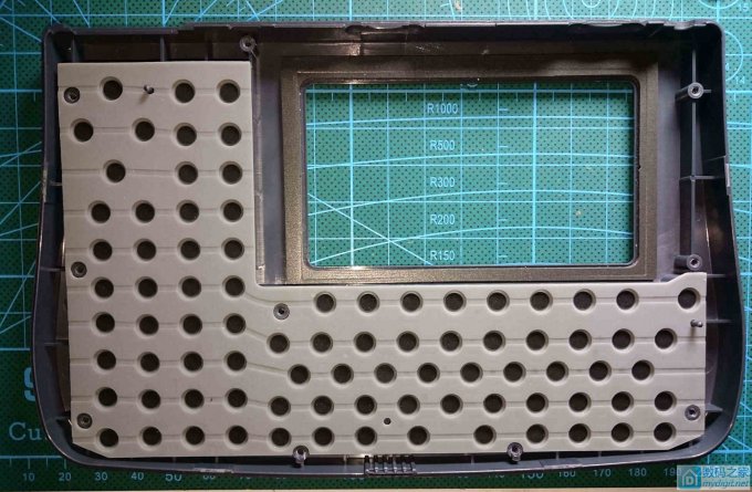 德州仪器 TI Voyage 200 图形计算器拆机和超频