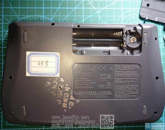 Voyage 200 电池仓 德州仪器 TI Voyage 200 图形计算器拆机和超频