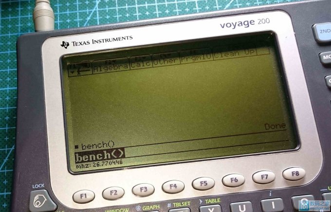 德州仪器 TI Voyage 200 图形计算器拆机和超频