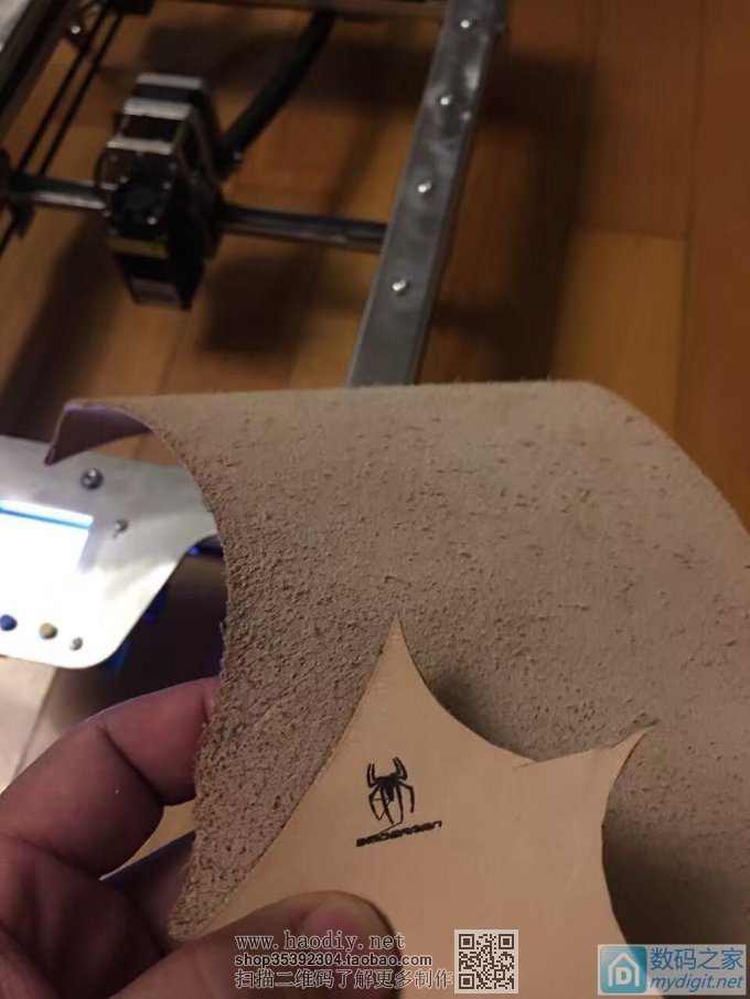 请输入描述 历时1个月造了一台全不锈钢的小型激光雕刻机。。。。。。。。。