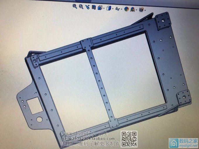 请输入描述 历时1个月造了一台全不锈钢的小型激光雕刻机。。。。。。。。。