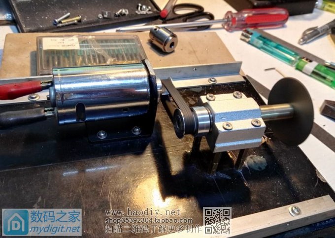 请输入描述 DIY一台迷你小台锯,切PCB像是切豆腐一样