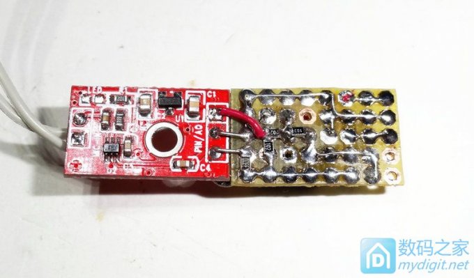 『MM DIY』自制车机蓝牙MIC放大器。 『MM DIY』自制车机蓝牙MIC放大器。