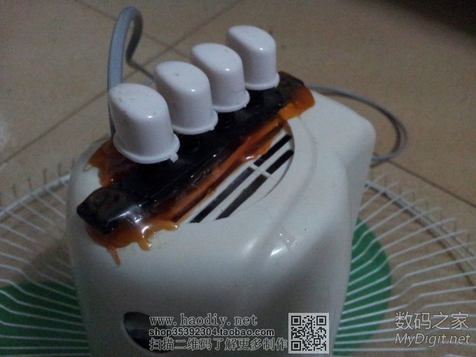 电风扇变身抽油烟机,你也可以做到。 电风扇变身抽油烟机,你也可以做到。