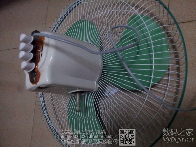 电风扇变身抽油烟机,你也可以做到。 电风扇变身抽油烟机,你也可以做到。