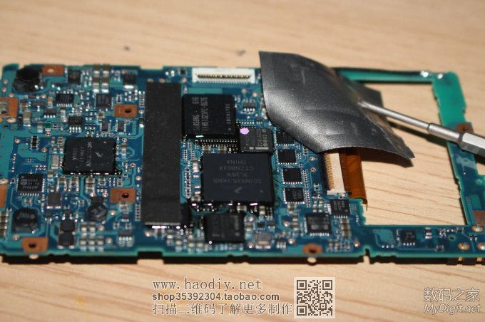 微软ZUNE播放器加装MiocrUSB接口(品牌数据线接口改通用USB接口) 微软ZUNE播放器加装MiocrUSB接口(品牌数据线接口改通用USB接口