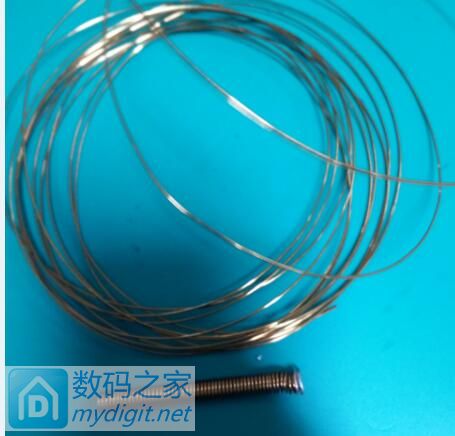 VHF125海事对讲机天剪天线调驻波比+不想剪天线的可以拿铜丝按结尾处的绕一个也不错 VHF125海事对讲机天剪天线调驻波比+不想剪天线的可以拿铜丝按结