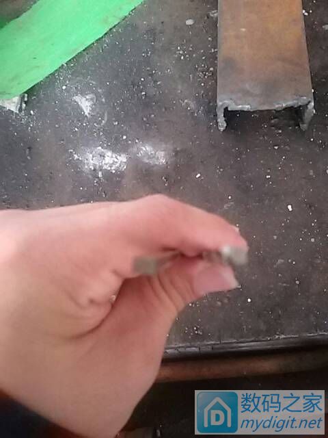 自制U型螺丝刀--来必回。 自制U型螺丝刀--来必回。