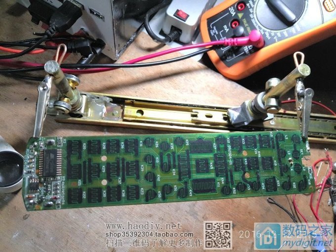 请输入描述 用抽屉滑轮做了个小东西,焊接的时候方便多了