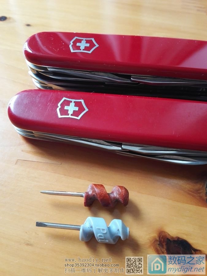 加工个瑞士军刀上的眼镜改锥,大家看看效果怎样,内有自制的小电钻和电磨。 加工个瑞士军刀上的眼镜改锥,大家看看效果怎样,内有自制的小电