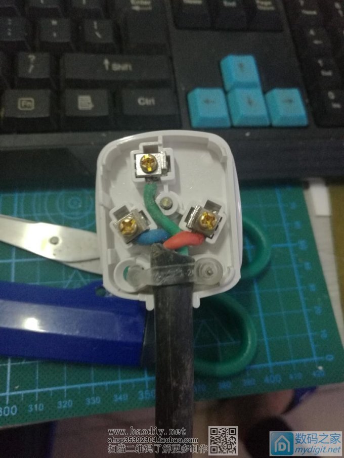 为了避免危险,DIY电热水器wifi摇控插座(有M必回) 为了避免危险,DIY电热水器wifi摇控插座(有M必回)