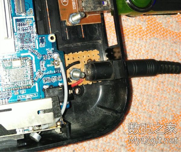 随大流,也装了个z3735f的小主机(1223更新功耗图) 随大流,也装了个z3735f的小主机(1223更新功耗图)