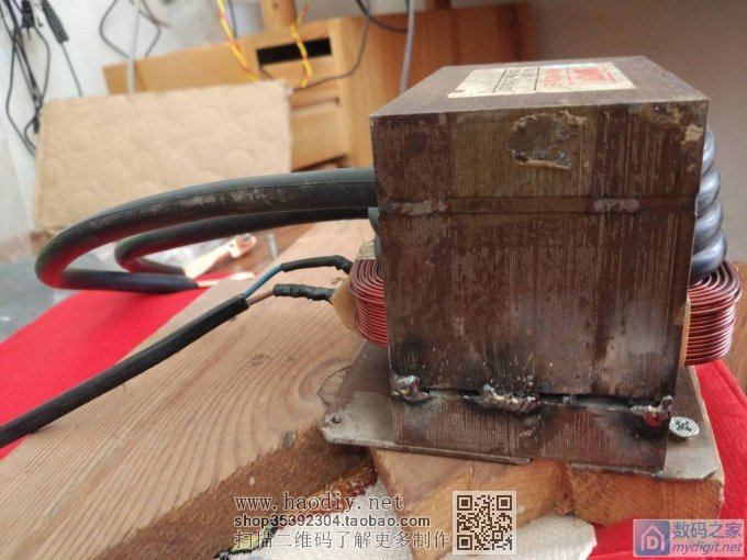 900W纯铜变压器做的点焊机,手动焊接总是把薄铁皮烧着了,怎么改进呢 900W纯铜变压器做的点焊机,手动焊接总是把薄铁皮烧着了,怎么改