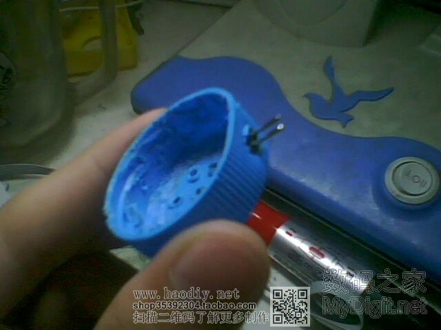 加个插电源的 自己diy的mini超声波驱蚊器